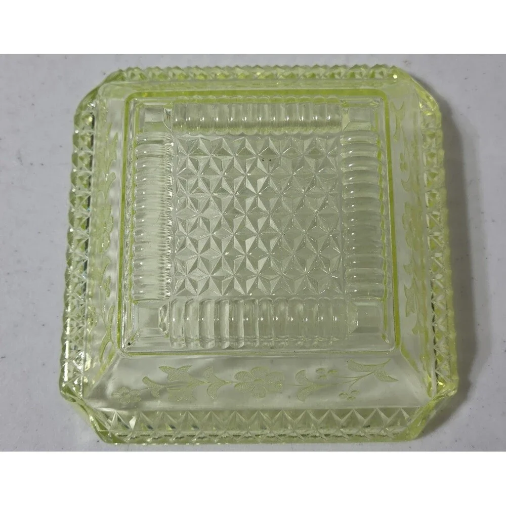Vintage Uranium Depression Glass Candy Dish 7.5x7.5 EUC - Picture 3 of 6